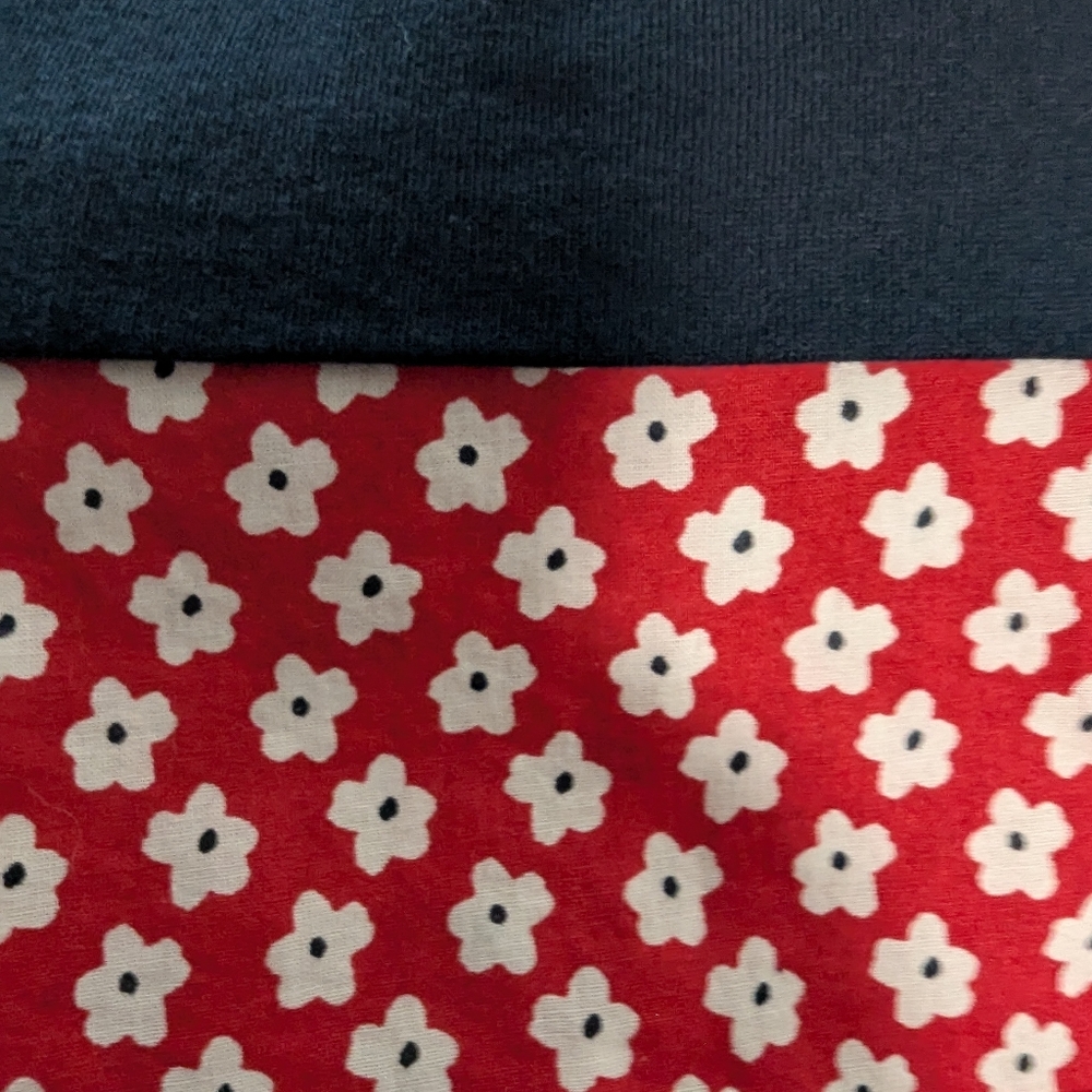 Tommy Hillfger Plus Floral T-Shirt - Picture 6 of 8